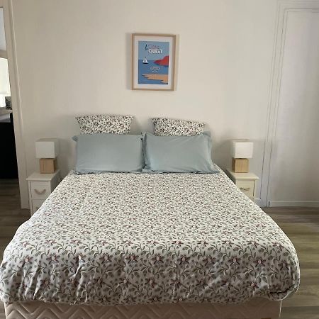 La Mission Hotel Saint-Martin-des-Noyers Eksteriør billede